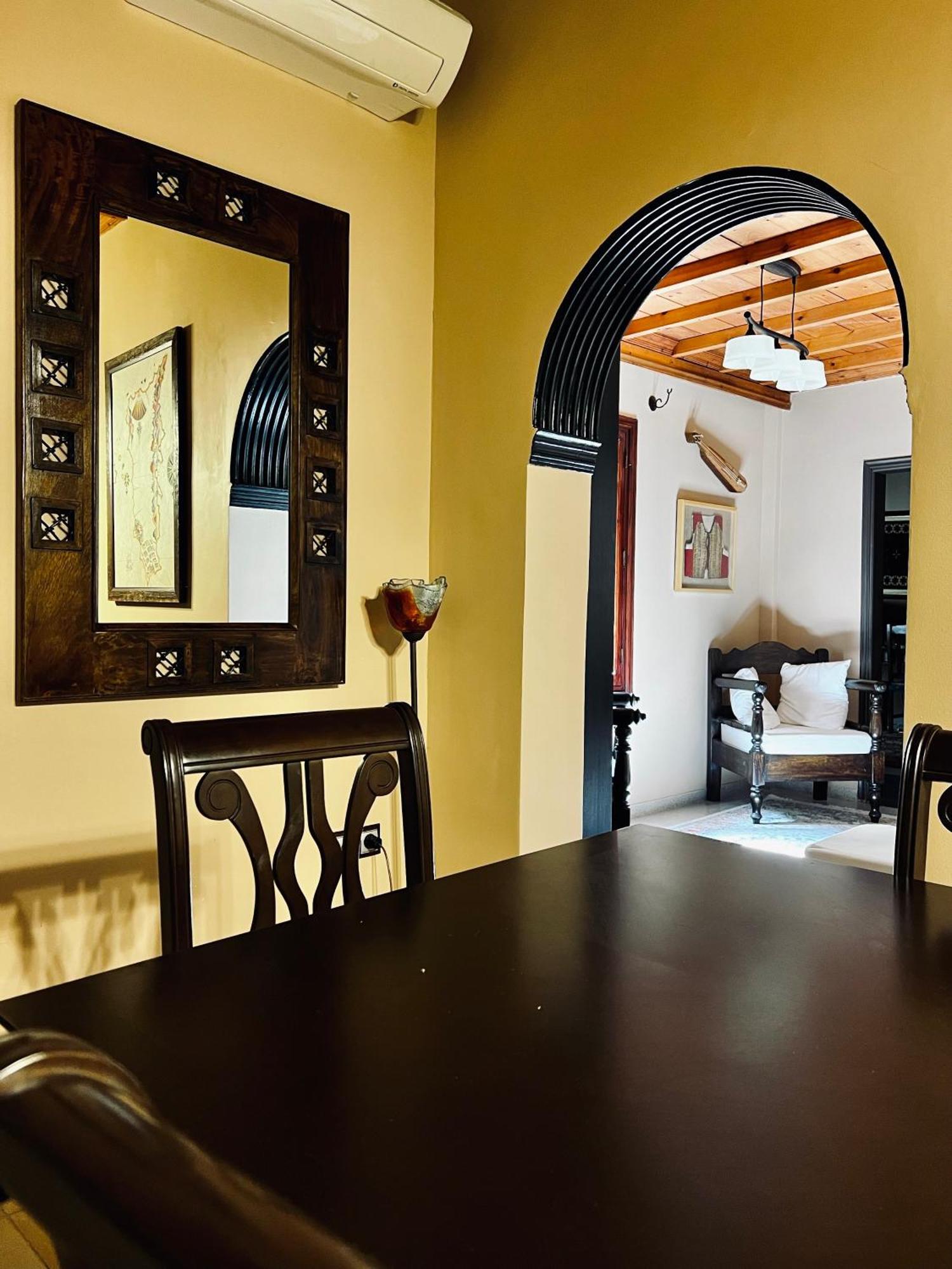 The Knight And The Pomegranate - Luxury Medieval Villa Rhodes City Extérieur photo