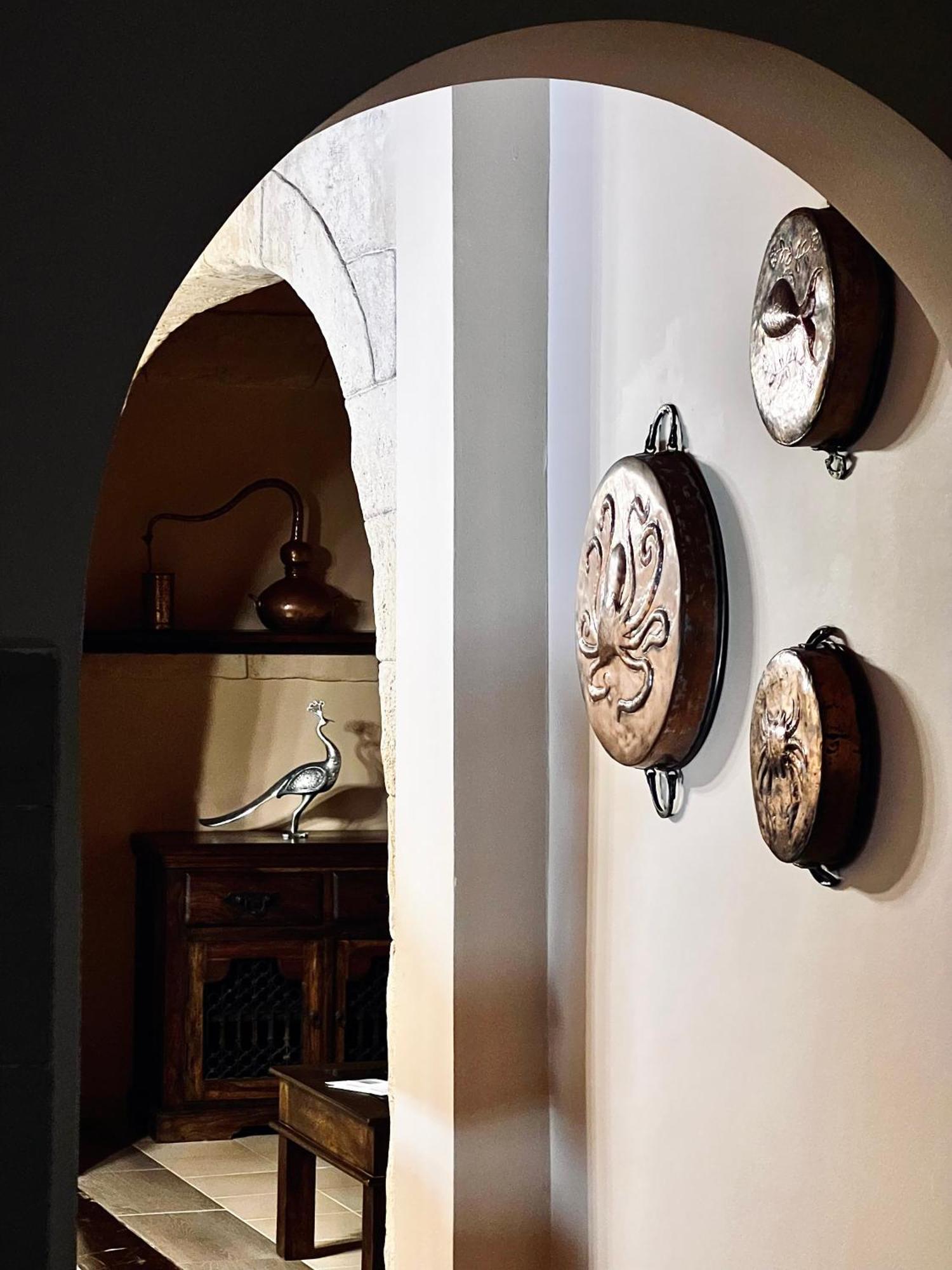 The Knight And The Pomegranate - Luxury Medieval Villa Rhodes City Extérieur photo